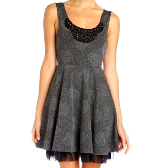 FREE PEOPLE BEADED ROCK PRINCESS FIT & FLARE ROSETTE‎ MINI DRESS SMALL FAIRY - Picture 1 of 15